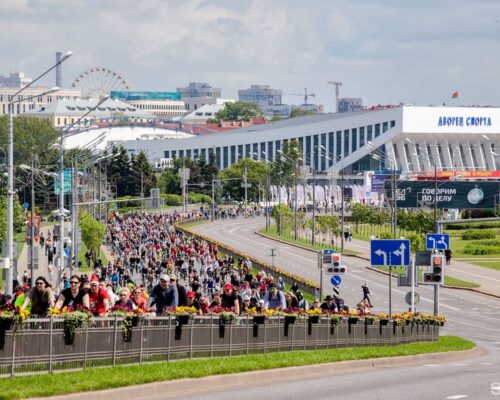 31-05-2025 Фото Александра Горбаша. Минск. Проспект Победителей. Viva Rovar.